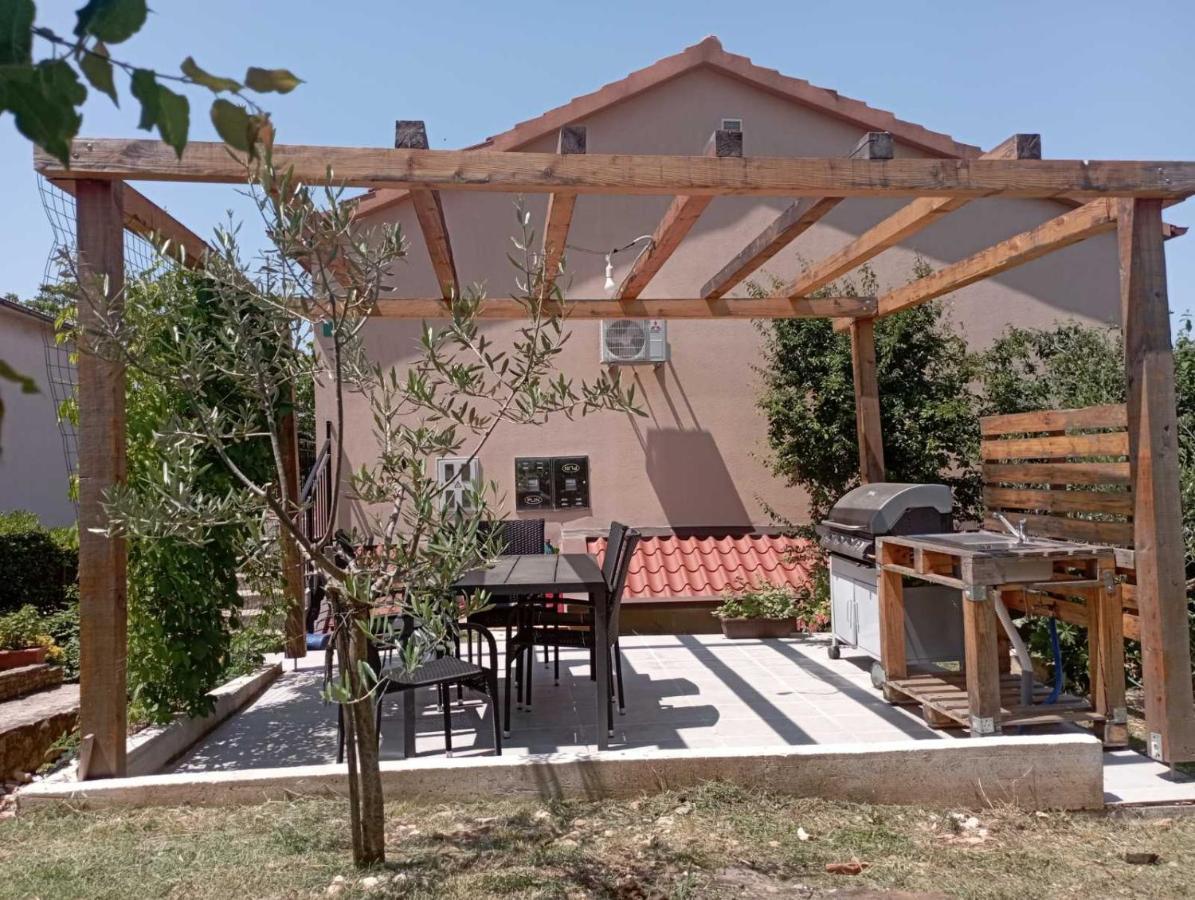 Easy Holiday, Apartment